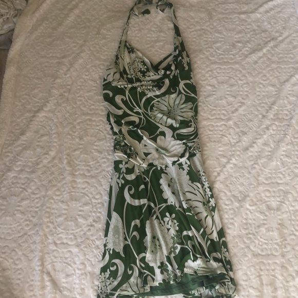 riee rae Dresses & Skirts - Summer Halter dress